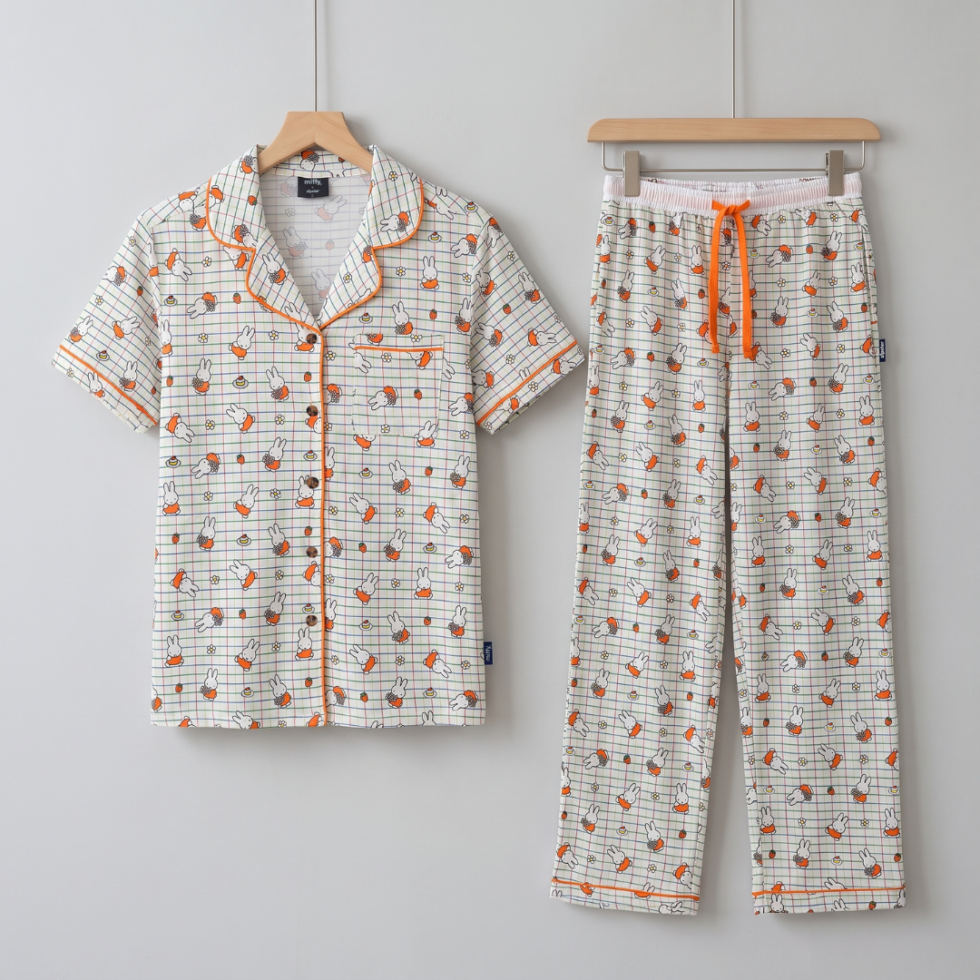 Γυναικείο σετ πιτζάμας από μπαμπού Miffy «Checkered Bloom», όψη από μπροστά